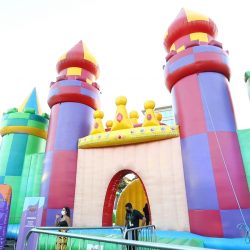 Jump Around: o maior castelo inflável da América Latina chega ao ParkShoppingBarigüi