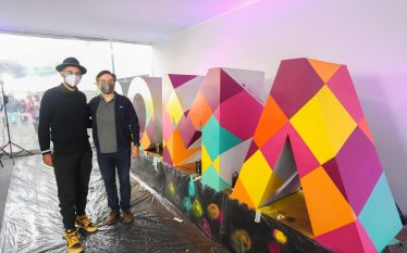 Obra customizada de Eduardo Kobra é exposta na Praça Croma, gentileza urbana da Construtora Piemonte