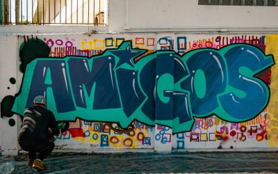 Muros da Associação São Roque e Amigos do HC ganham grafite especial do Projeto VIDA