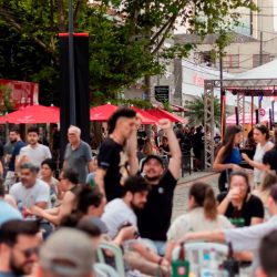 No dia 25 de maio a Al. Prudente de Moraes recebe o público para evento Mercado do Outono, com bandas, DJs, feira e atividades para a família (Créd. Prudente Cultural)