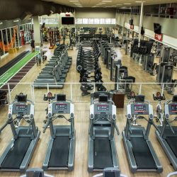 No próximo mês de maio, a unidade Curitiba da Companhia Athletica comemora 18 anos de atuação. Fundada em 2006, a academia se estabeleceu como uma referência em bem-estar, oferecendo uma variedade de programas e serviços para atender às necessidades de seus alunos na capital paranaense.