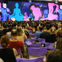 Já estão confirmados 20 palestrantes no evento, que abordarão o tema da Felicidade por meio de aspectos que exploram o conhecimento em diferentes linhas (Créd. Day Luiza)