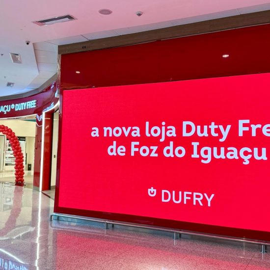 O Shopping Catuaí Palladium, localizado em Foz do Iguaçu (PR), inaugura nesta terça-feira (26) sua terceira operação de duty free. Desta vez, o empreendimento recebe a Dufry Duty Free, operada pela Avolta, uma das principais empresas globais de experiência em viagens, especializada na operação de lojas de varejo em aeroportos, portos, estações ferroviárias e áreas turísticas.