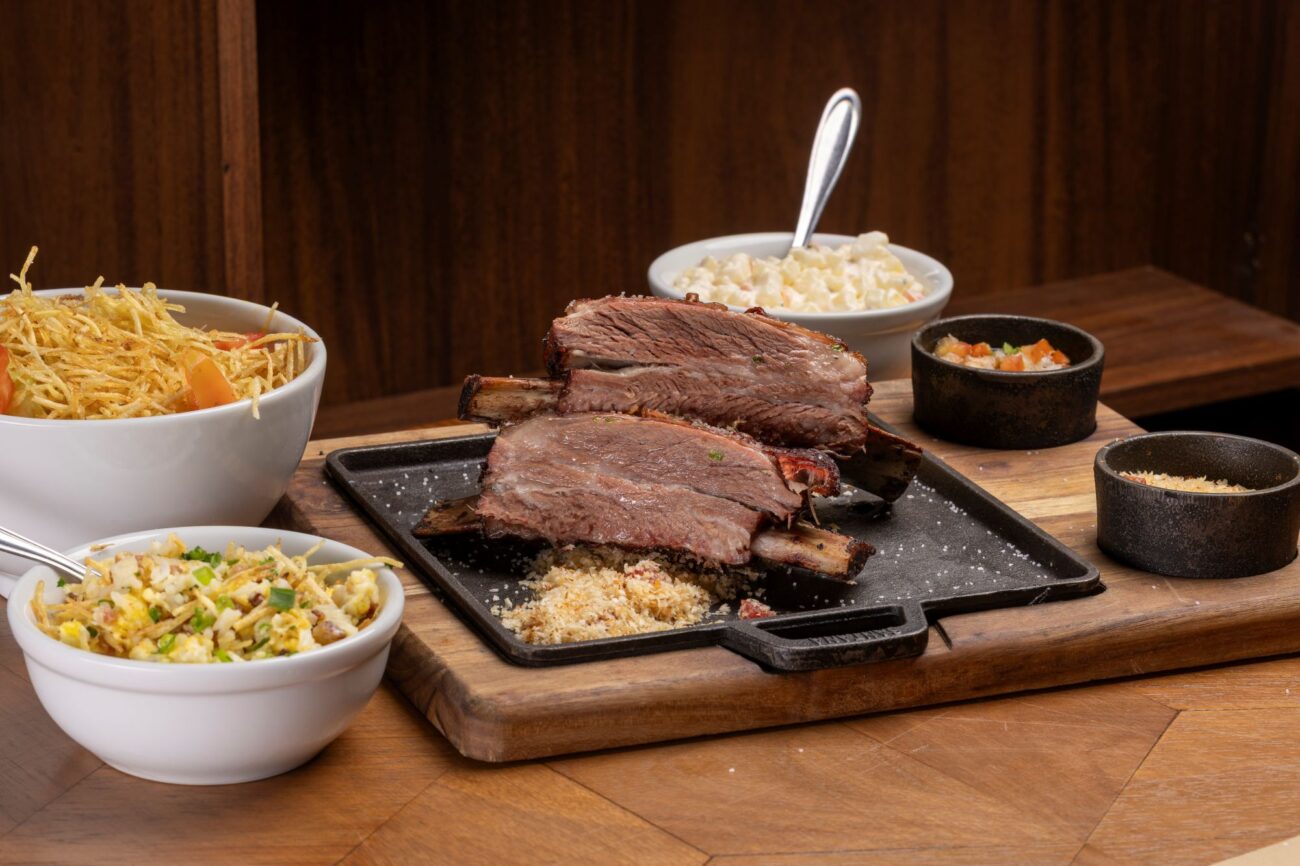 Da brasa à coquetelaria, Boi Tatá renova conceito sem abrir mão das raízes