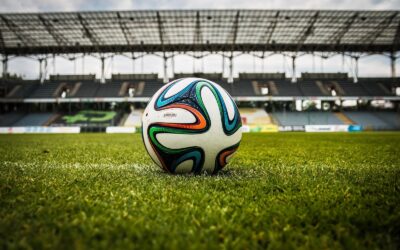 Coração de torcedor sofre mesmo? Especialista explica o que acontece no organismo durante uma partida decisiva