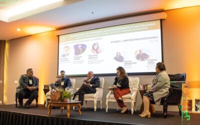 II Seminário de Turismo Gastronômico reúne especialistas em Curitiba